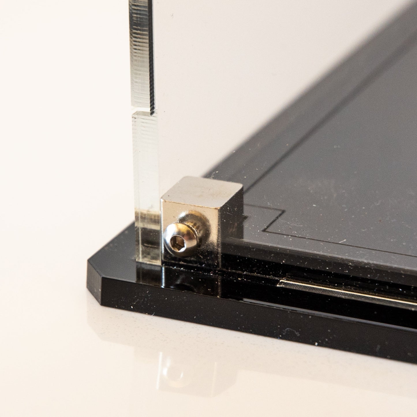 Lego® Helmet Collection Mandalorian Display Case