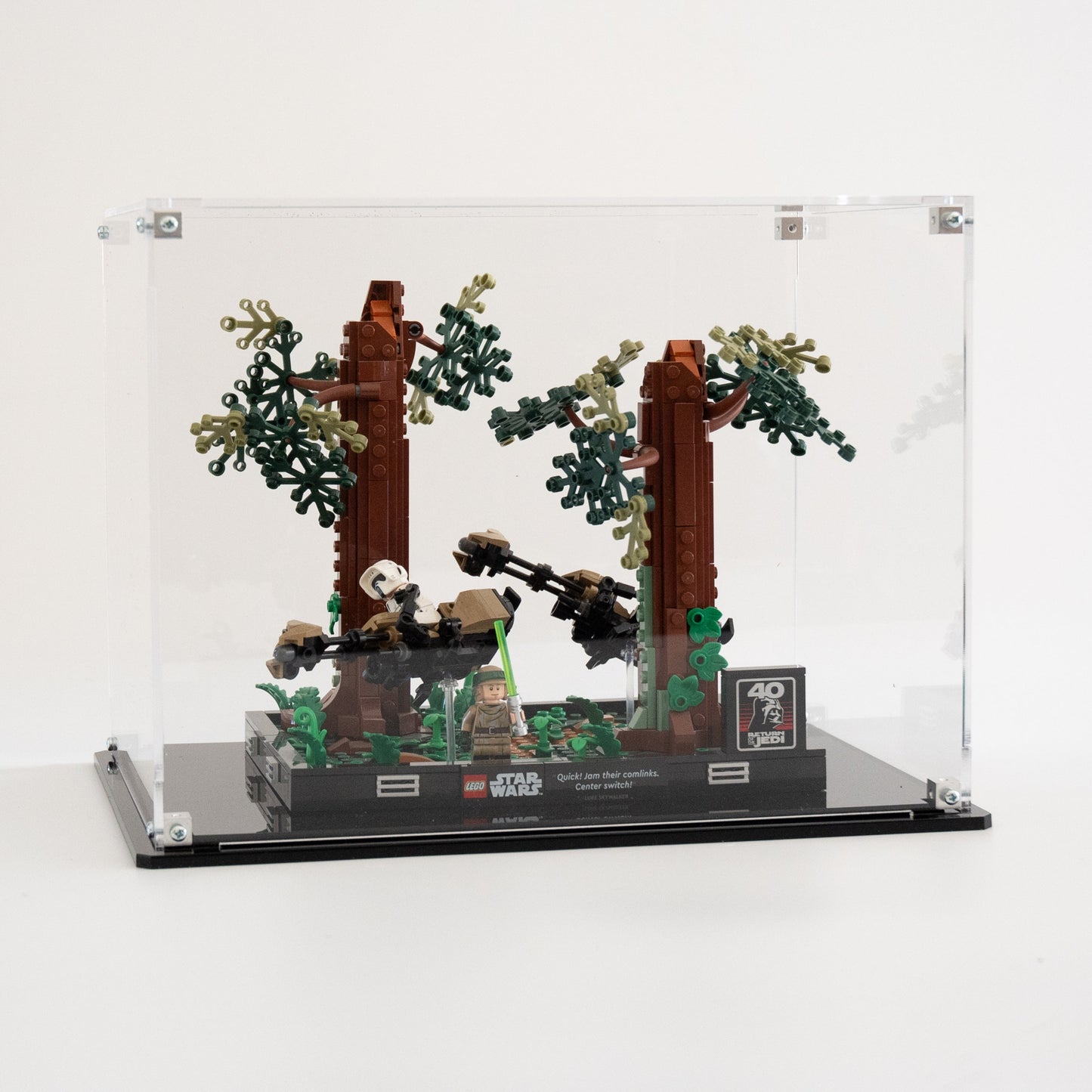 Display Case for LEGO® Endor™ Speeder Chase Diorama (75353)