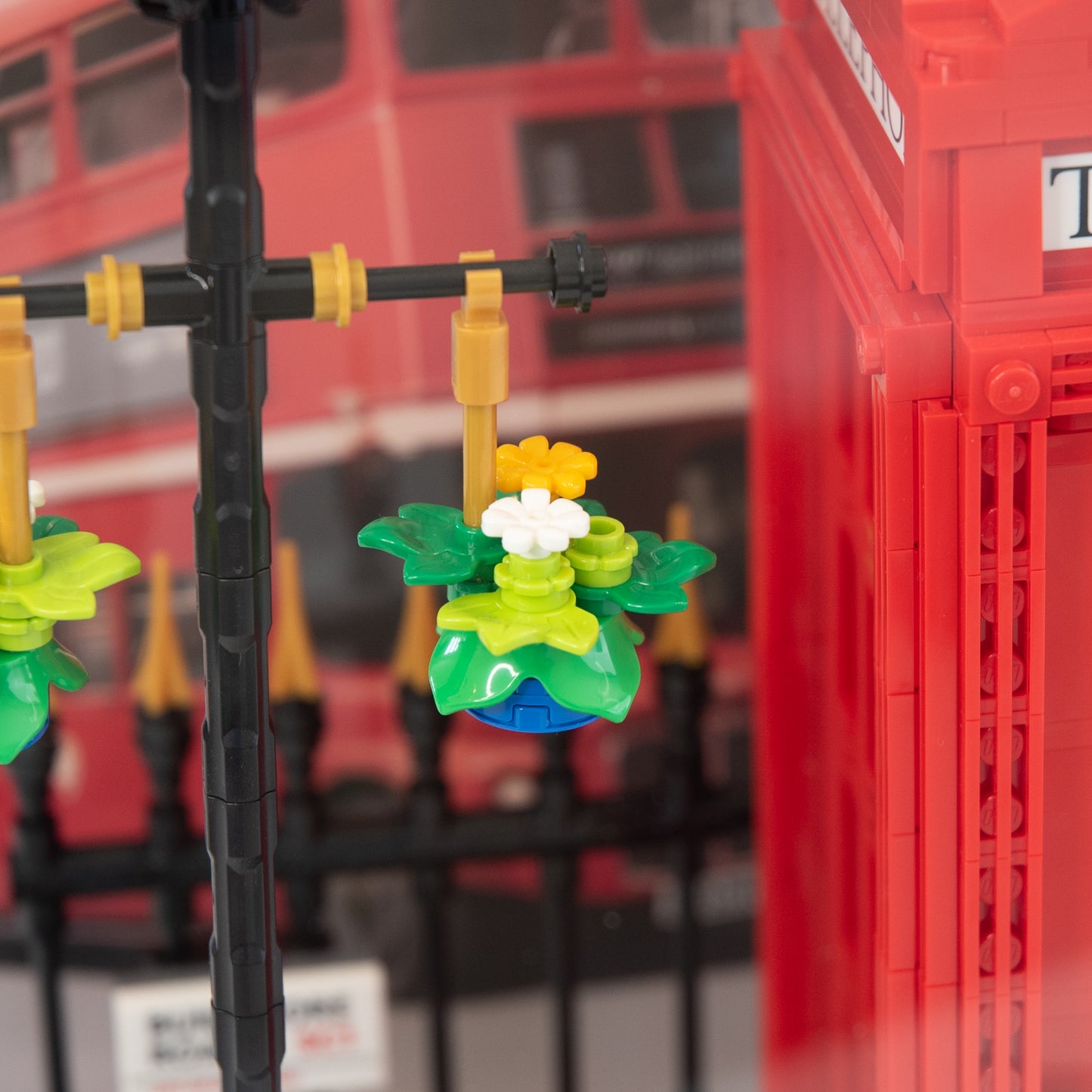 Display Case for LEGO® Red London Telephone Box (21347)