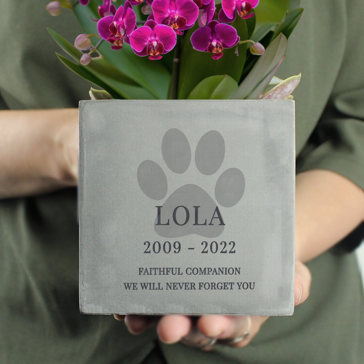 Personalised Pet Paw Print Memorial Concrete Plant Pot