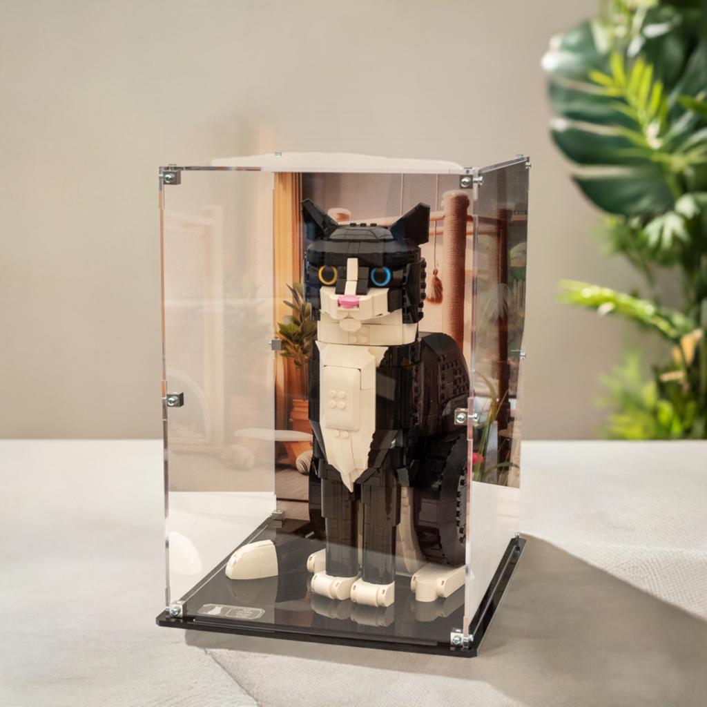 Display Case for LEGO® Tuxedo Cat (21349)