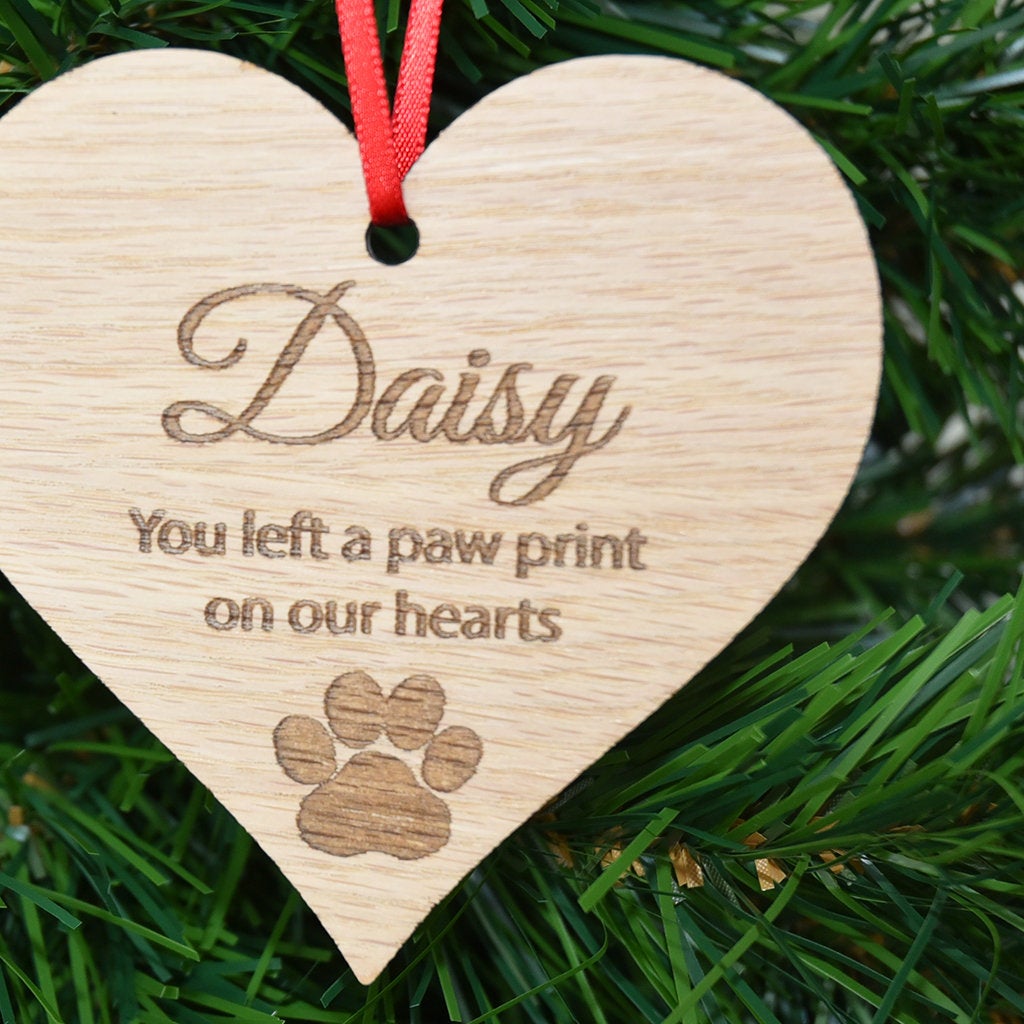 Wooden Personalised  Pet Memorial Heart Christmas Bauble